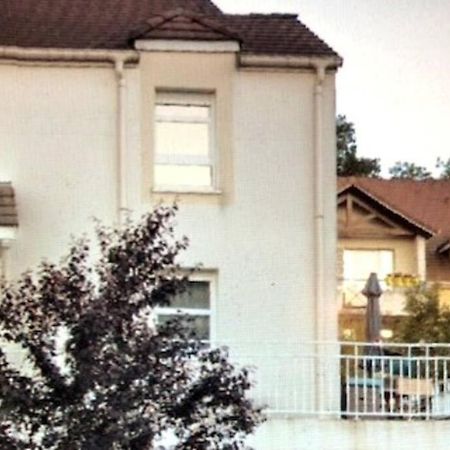 Joli Duplex Proche Disneyland Appartement Montévrain Buitenkant foto